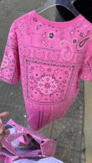 T-shirt Over Paisley Rosa