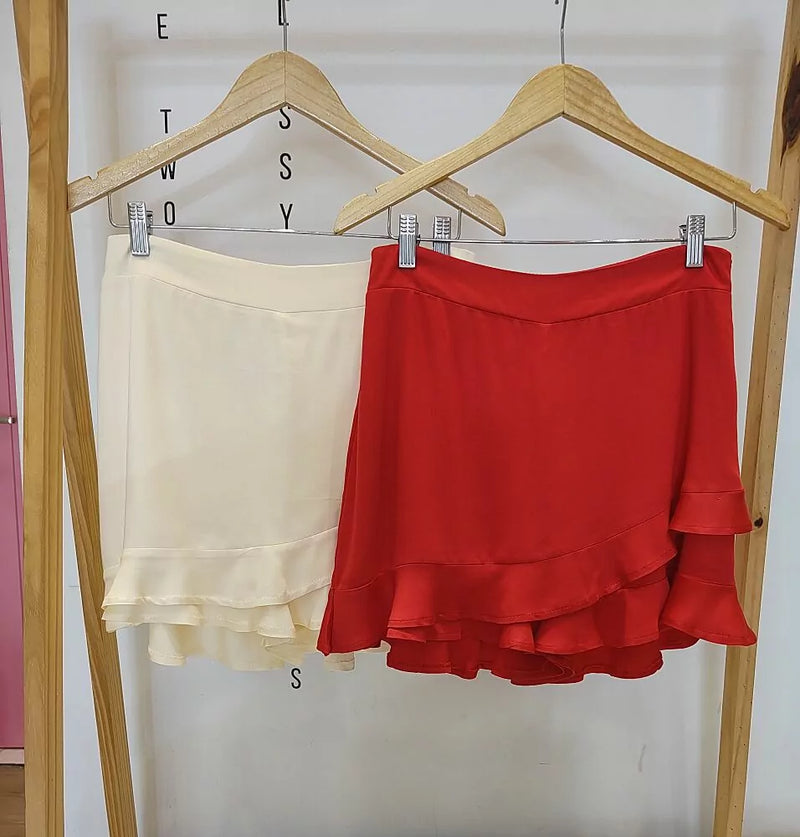 Short Saia Vermelho Bem Me Quer