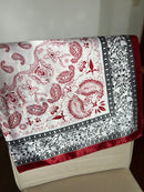 Lenço Cetim Paisley